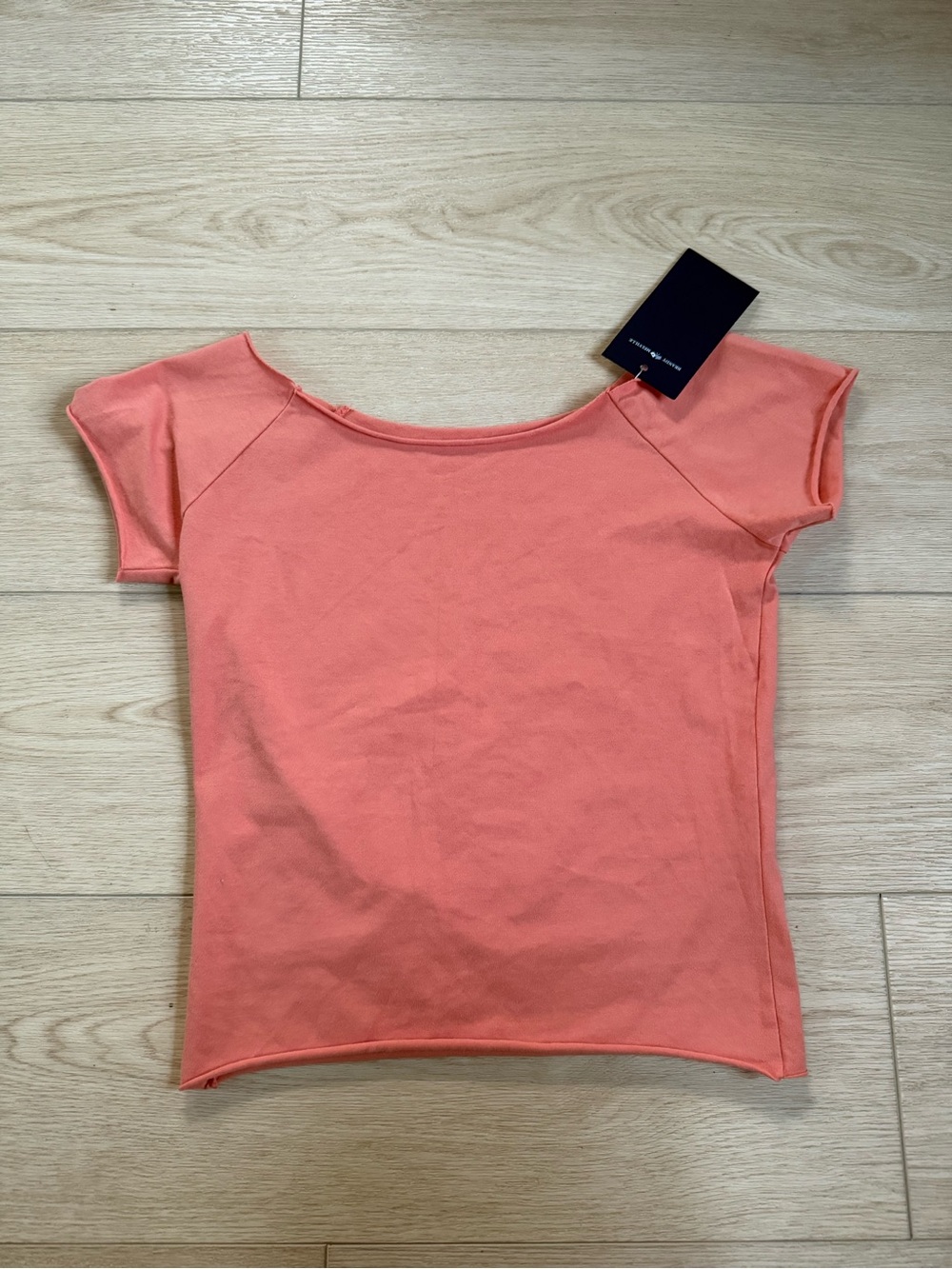 Brandy Melville Coral top